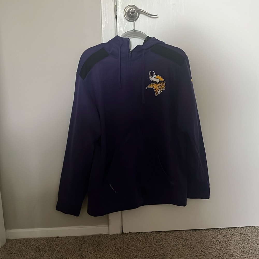 Minnesota Vikings Hooded Zip-up sweatshirt